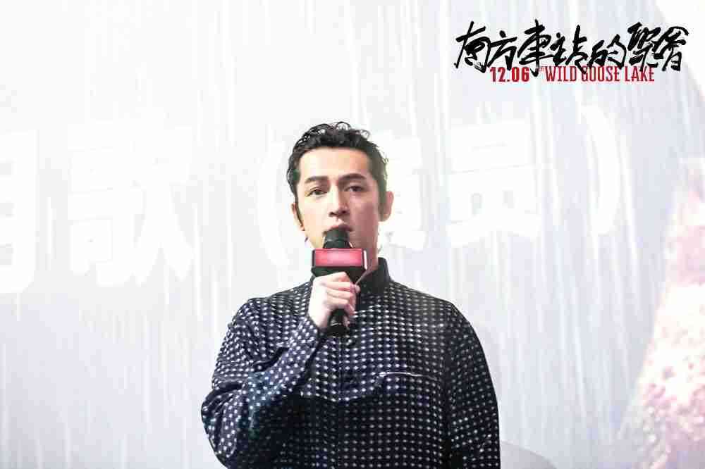 胡歌亮相深圳路演 胡歌亮相深圳路演